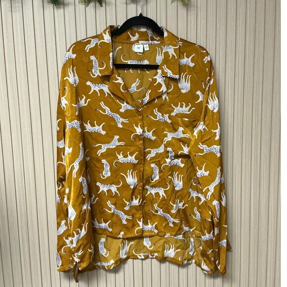 BP. Satin Pajama Top Only Size 1X  - Brown Buckthorn Wild Cats Print - Picture 2 of 8